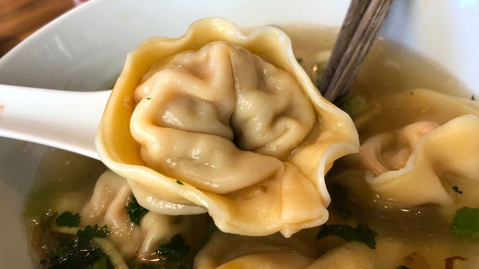 Shanghai wontons filled with pork mince, prawns and celery (Credit: Kathy Fang)